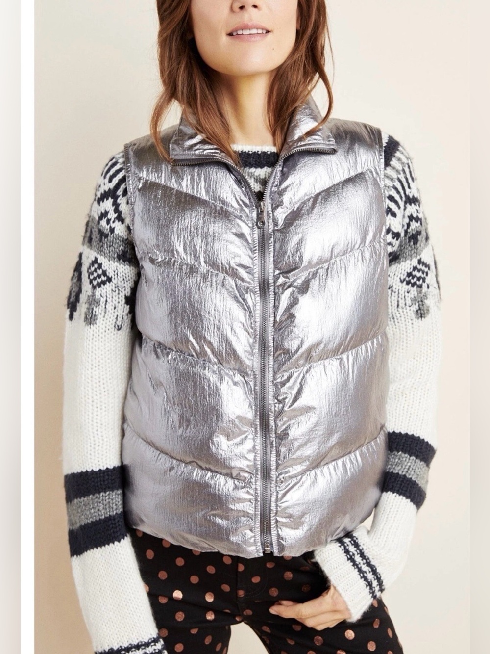 BY ANTHROPOLOGIE Metallic Silver Puffer Vest Size Medium Petite